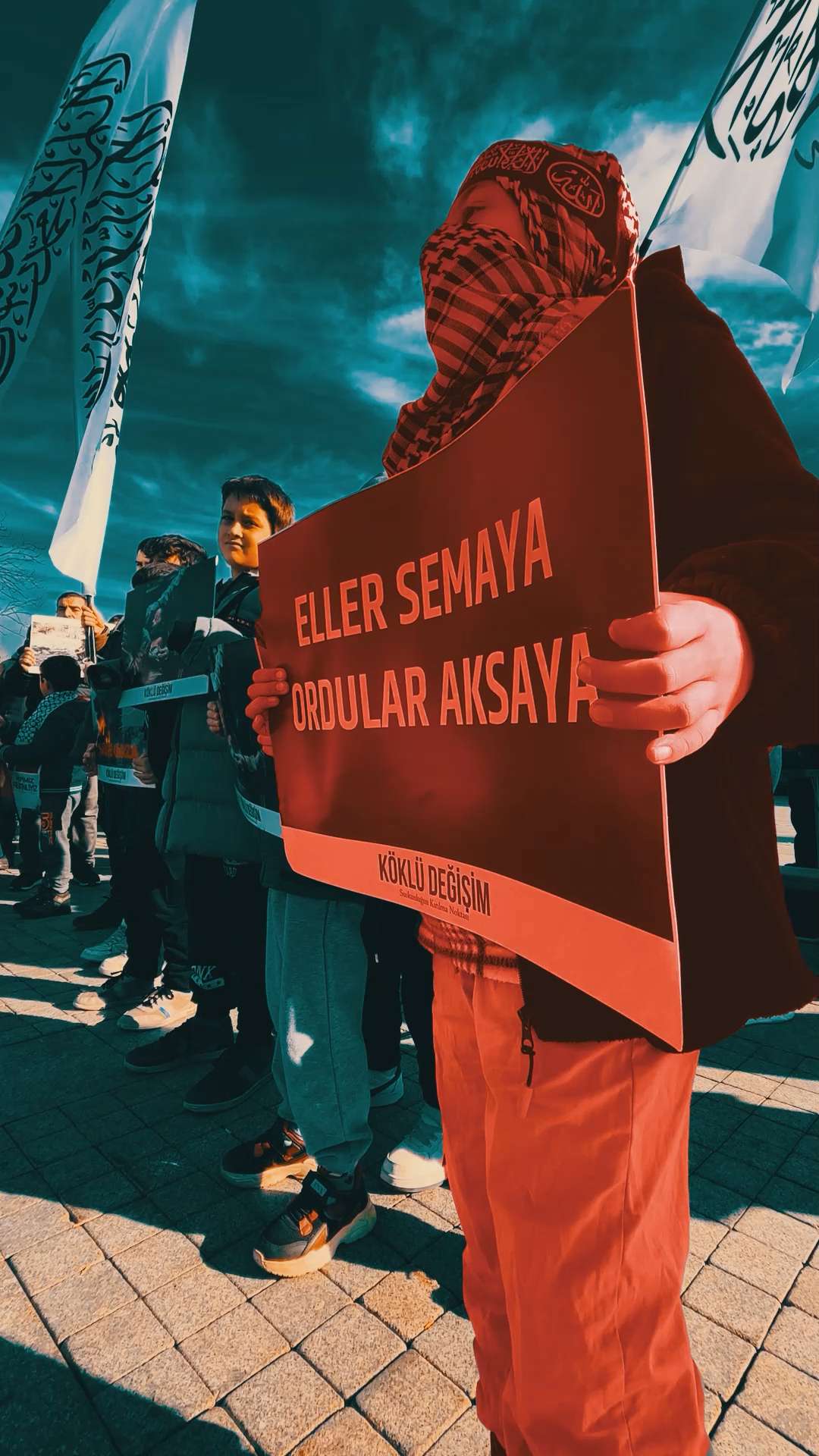 ŞEREFLİ DURUŞUN BU ZULMÜ ÖNLEYECEK!